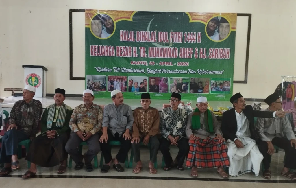 Keluarga Besar H. TB. Muhammad Arief & HJ. Saribah Gelar Halal Bihalal, Kuatkan Silaturahmi
