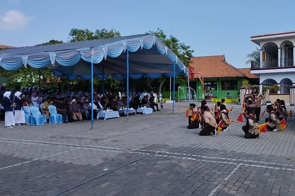 Milad MtsN 4 Serang Ke- 60, Ekstrakulikuler Pramuka Unjuk Gigi