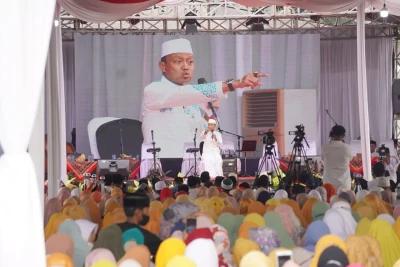 Pesan Ustad Das’ad Latif, Jangan Korupsi dan Jangan Tinggalkan Sholat