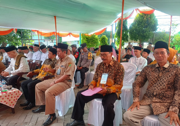 Rufaji Dewan Pembina Partai Demokrat: Mensuport  Acara STQ Di Kelurahan Kebondalem .
