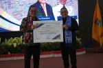 Wali Kota Cilegon Raih Penghargaan Kembali