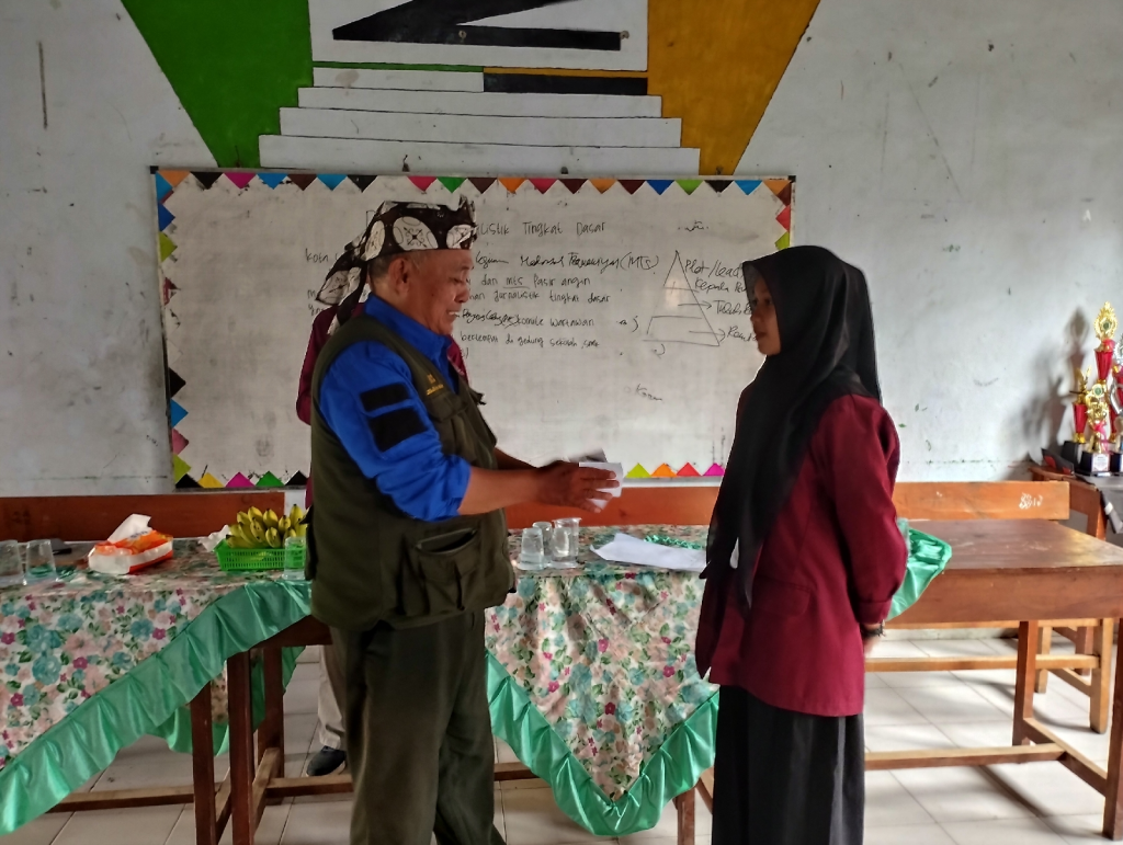 Pelatihan Jurnalistik Tingkat Dasar, Rahmatulloh: Tingkatkan Pemahaman Jurnalis.