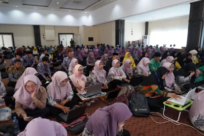 Wali Kota Helldy Ajak Guru Bekerja Ikhlas.