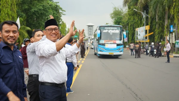 Tanpa APBD, Wali Kota Cilegon Lepas 1.202 Peserta Mudik Gratis