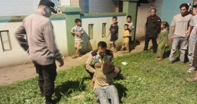 Pemuda tidak di kenal Diduga Ngamuk di Desa Tapos Tigaraksa