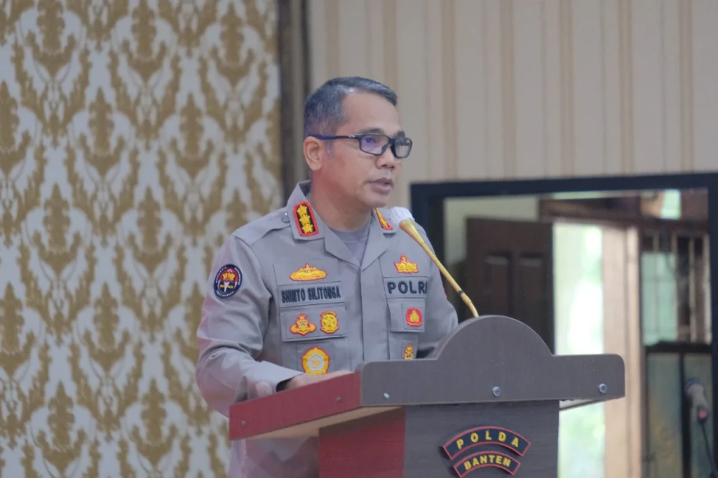 Gunung Anak Krakatau Siaga III, Polda Banten Himbau Warga Waspada