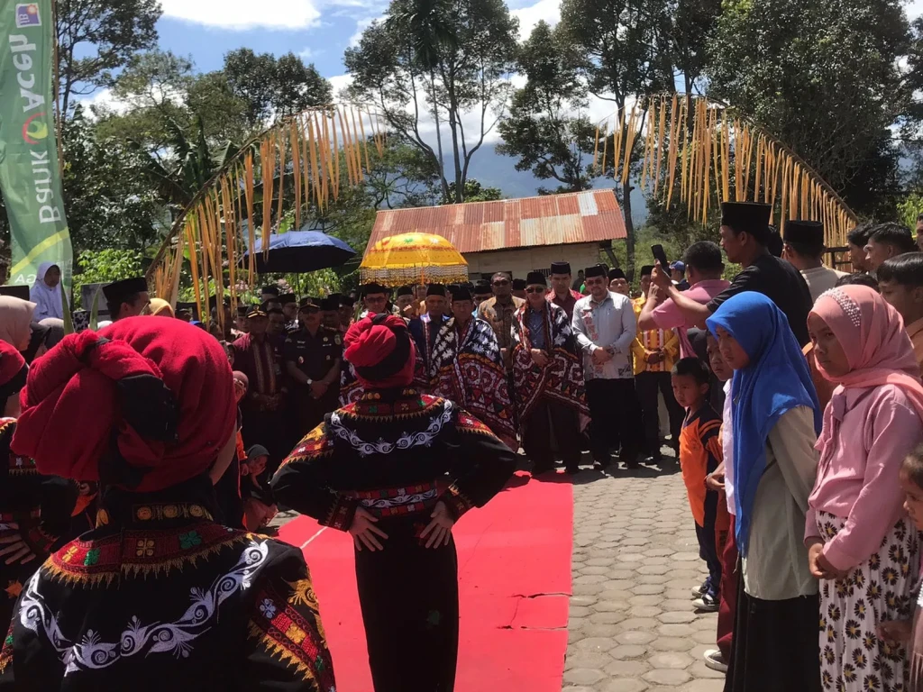 LAZ Al Azhar Dukung Peresmian Program Kampung Zakat di Aceh.