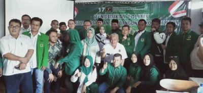 Pendidikan Kepada Kader - Kader Politik Kota Cilegon, Sahruji Siap Memimpin.