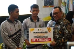 Wali Kota Cilegon Beri Bonus Atlet Porprov