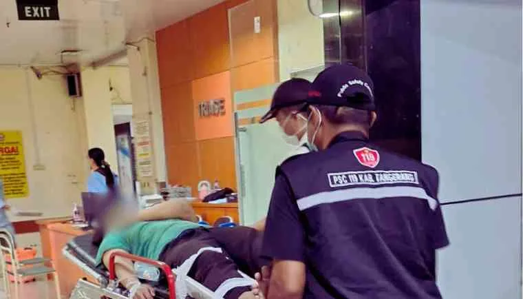 PSC 119 Kabupaten Tangerang Tangani Cepat Kasus Gigitan Ular di Cisauk