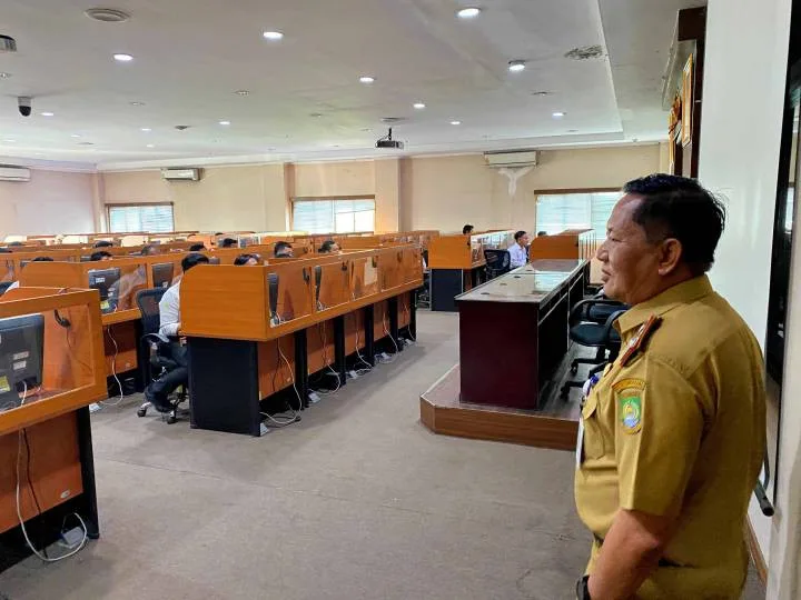 Sekda Kota Tangerang Tinjau Pelaksanaan Tes CAT Calon Pegawai BLUD