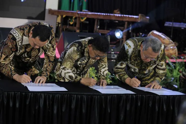 Wali Kota Tangerang Tanda Tangani Komitmen Manajemen Talenta ASN di Rakor Kepegawaian BKN 2025