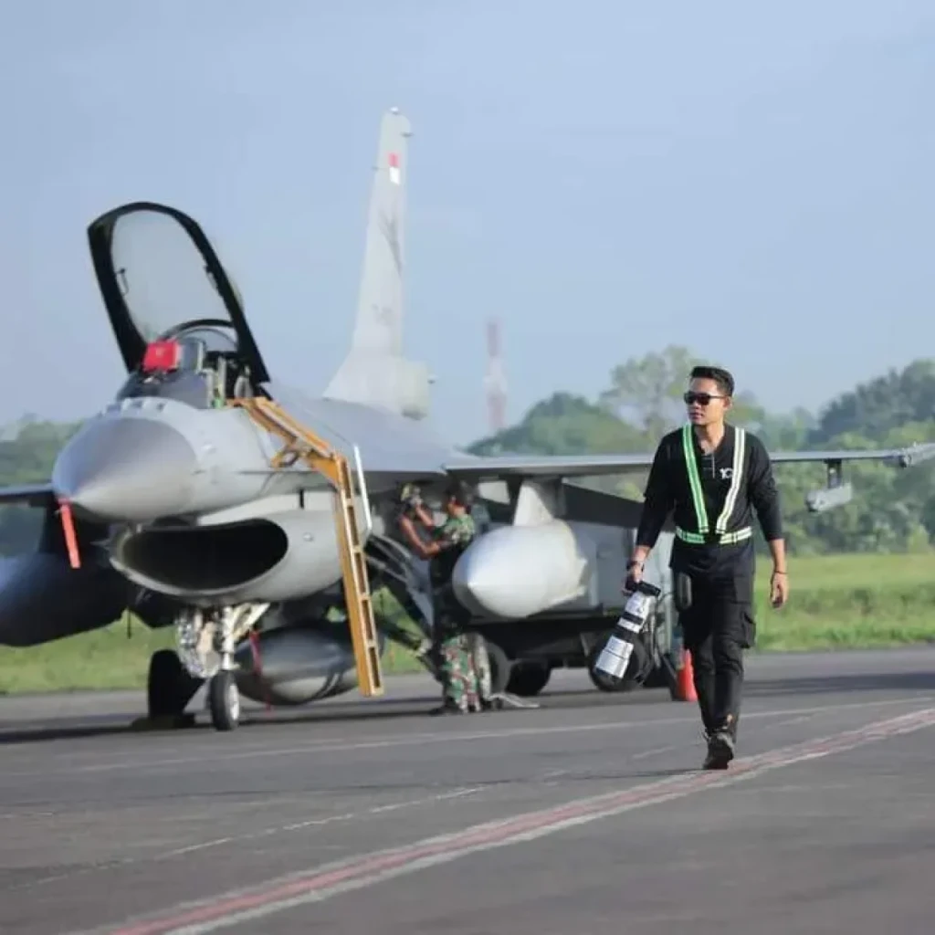 Fahroji, Mantan Pengamen Kini Sukses Jadi Fotografer Profesional.