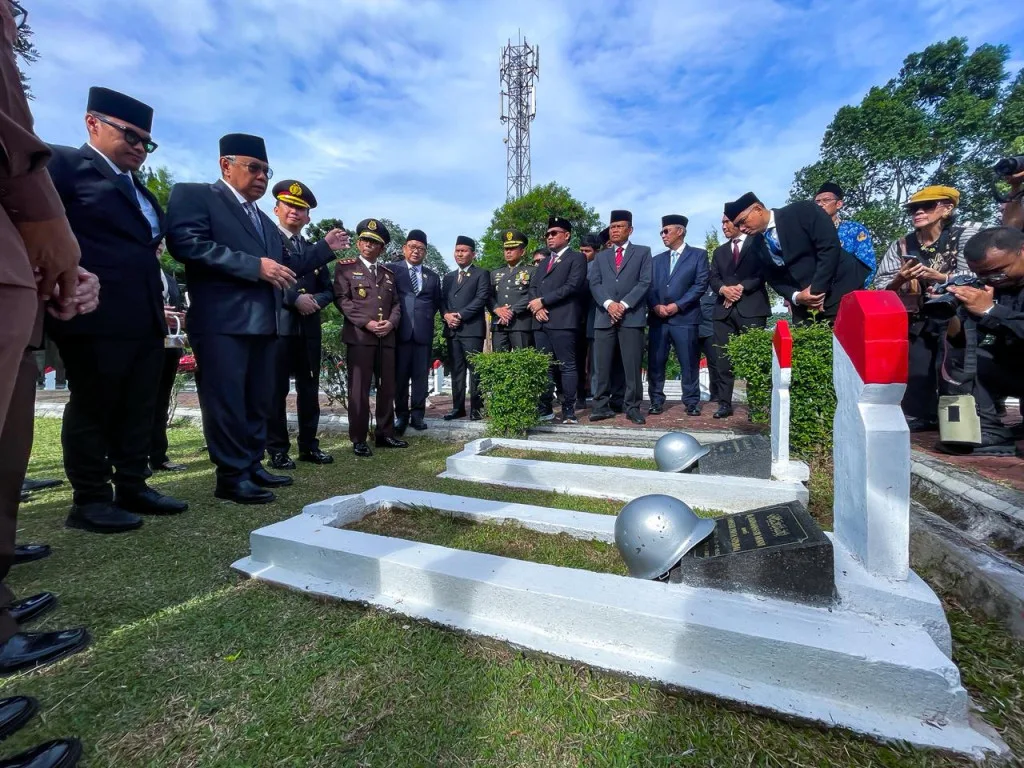 Wali Kota Tangsel Ajak Hidupkan Semangat Kepahlawanan Lewat Aksi Nyata