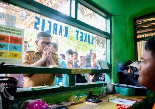 Pesan Andra Soni dari Pantai Florida: Kesan Wisatawan Jadi Kunci Majunya Pariwisata Banten