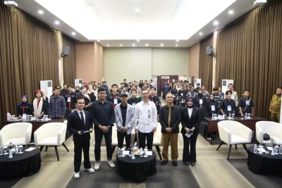 Pesan Gubernur Banten di Simposium Nasional: Pemuda Wajib Kuasai Teknologi di Era 5.0