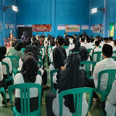 Pelantikan Kelompok Penyelenggara Pemungutan Suara (KPPS) Desa Sindangsari, Sajira-Lebak