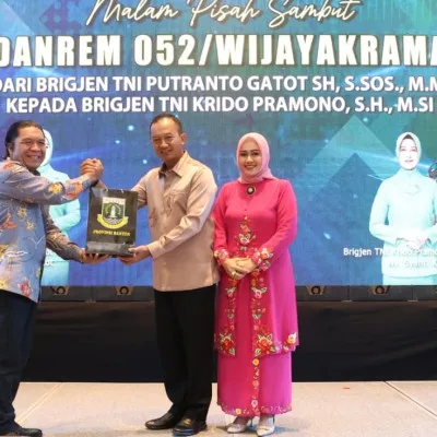 Stabilitas Provinsi Banten Terjaga Baik Al Muktabar Hadiri Pisah Sambut Danrem 052/Wijayakrama