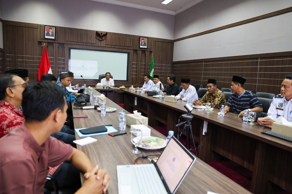 Rapat Koordinasi Pj Gubernur Bersama Apdesi Provinsi Banten