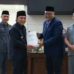 Al Muktabar Sampaikan Nota Pengantar Raperda Pertanggungjawaban ABPD 2022