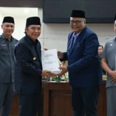 Al Muktabar Sampaikan Nota Pengantar Raperda Pertanggungjawaban ABPD 2022
