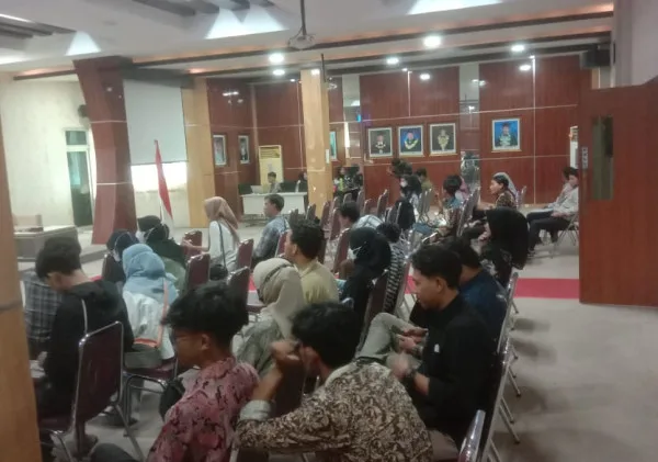 SEMA UIN SMH BANTEN Sukses Gelar SEMINAR Legal Drafting