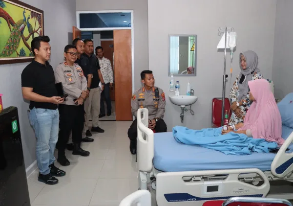 Kapolresta Tangerang Kunjungi Korban Rekoset