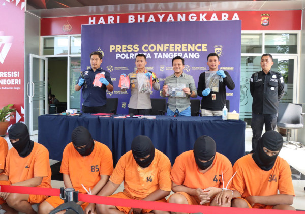 6 Pelaku Curanmor dan 1 Penadah Ditangkap Satreskrim Polresta Tangerang