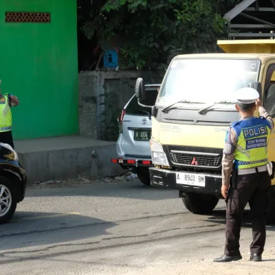 Hari Ke-10 Operasi Patuh Maung 2023, Ditlantas Polda Banten Gatur di Jalan Palima Kota Serang