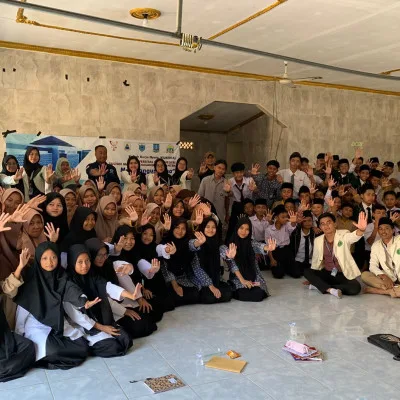 Maraknya Penyalahgunaan Narkoba, Mahasiswa Bergerak Lakukan Penyuluhan Pencegahan Penggunaan Narkoba.