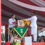 Pj Gubernur Al Muktabar Pimpin Upacara Pengibaran Bendera Merah Putih HUT Kemerdekaan RI Ke-78 Provinsi Banten
