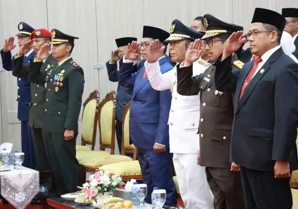 Pj Gubernur Al Muktabar Banten Ikuti Upacara Peringatan Detik-Detik Proklamasi