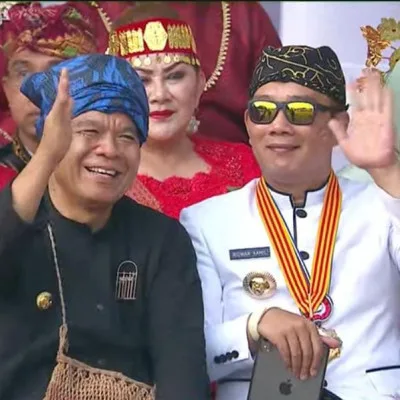 Pj Gubernur Banten Al Muktabar Ikuti Upacara Penurunan Bendera Merah Putih di Istana Merdeka