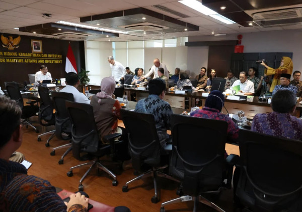 Pj Gubernur Al Muktabar: Pemprov Banten Komitmen Tekan Pencemaran Udara