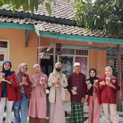 Mahasiswa KKM Kelompok 48 Uniba Berkontribusi Dalam Menciptakan Dan Pengembangan UMKM Desa Nambo Udik Kecamatan Cikande