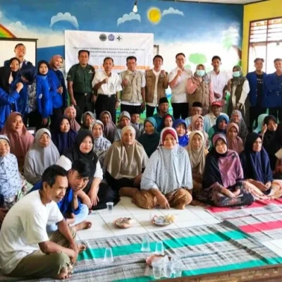 Mahasiswa KKN Gandeng Puskesmas Gunung Kencana Gelar Pemeriksaan Kesehatan dan Sosialisasi Pemberantasan Sarang Nyamuk (PSN)