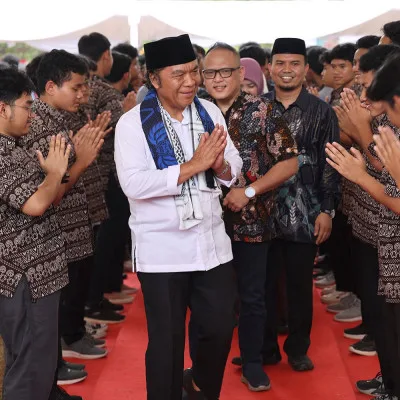 Menyongsong Indonesia Emas 2045, Pj Gubernur Banten Al Muktabar Dorong Lembaga Pendidikan Tingkatkan Daya Saing SDM