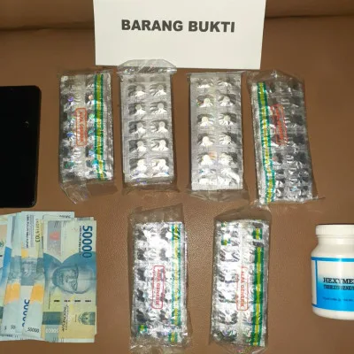 Polsek Mauk Tangkap Pengedar Obat Keras Tanpa Izin, Ratusan Butir Hexymer dan Tramadol Diamankan
