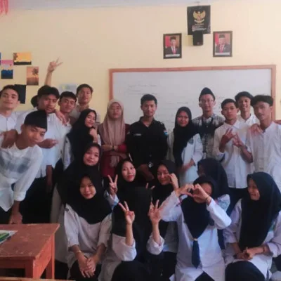 Gemma To School, Kibarkan Semangat Perpendidikan