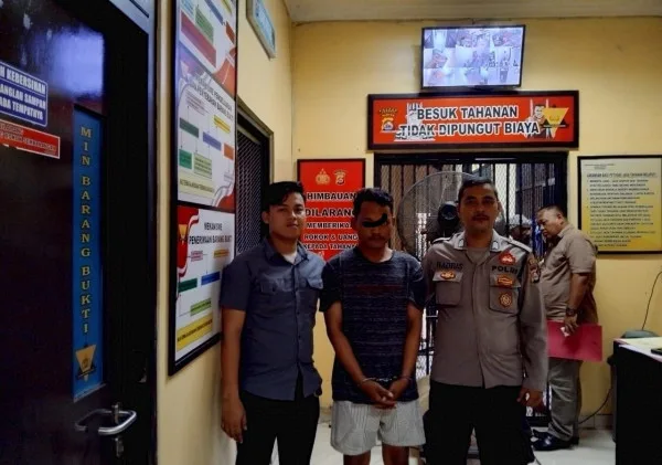Kurir Narkoba Jenis Sabu Ditangkap Polisi