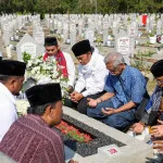 Pj Gubernur Al Muktabar Ziarah ke Makam Tokoh Banten di Jakarta