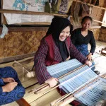 Pendidikan Kecakapan Wirausaha Tenun Baduy Tingkatkan Produktivitas, Kualitas, dan Pemasaran