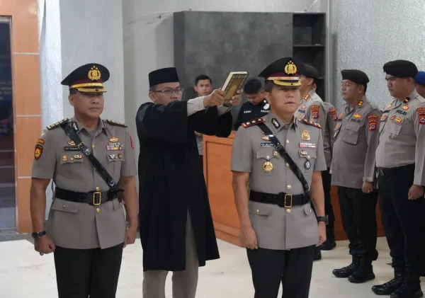 Serah Terima Jabatan Dirpamobvit Polda Banten
