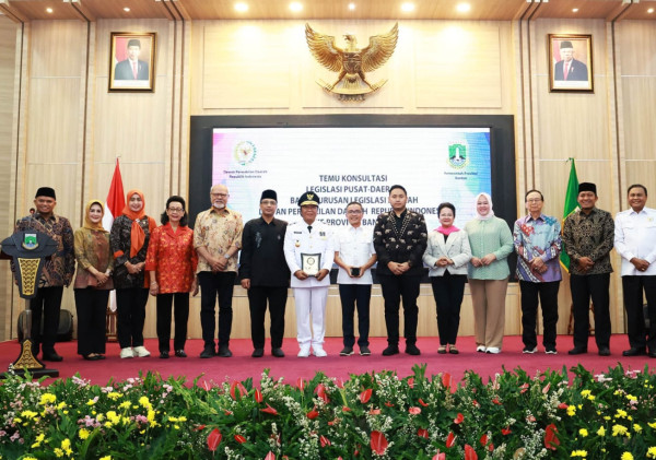 Pj Gubernur Al Muktabar Aspirasikan Pembangunan Provinsi Banten