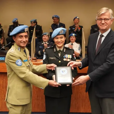 Briptu Renita Rismayanti Terima Penghargaan PBB