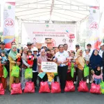 Pemprov Banten Salurkan Bansos di Kota Tangsel Untuk Penanganan Kemiskinan Ekstrem