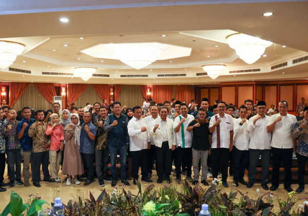 Pj Gubernur Banten Al Muktabar Sebut Aplikasi Digital Desa Dapat Percepat Kesejahteraan