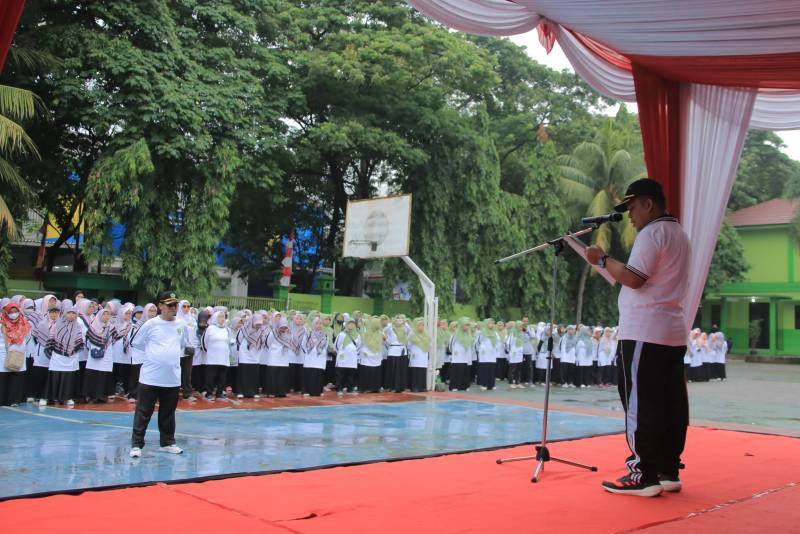 Pj Wali Kota Tangerang Ajak ASN Kemenag profesional dan berjiwa moderasi beragama.