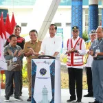 Pj Gubernur Banten Al Muktabar Dampingi Presiden Jokowi Resmikan Terminal Pakupatan Kota Serang