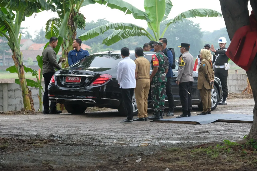 Kapolda Banten Hadiri Kunjungan Kerja Presiden Jokowi di Desa Margagiri Kec. Bojonegara